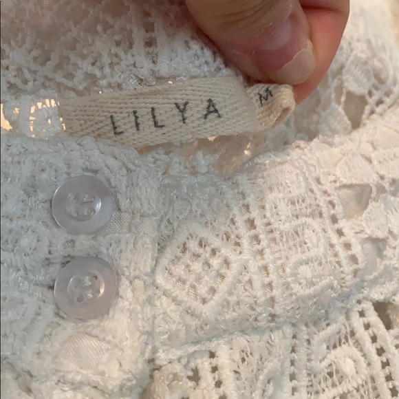 Lilya White Crochet Tank Size Medium - Picture 5 of 7